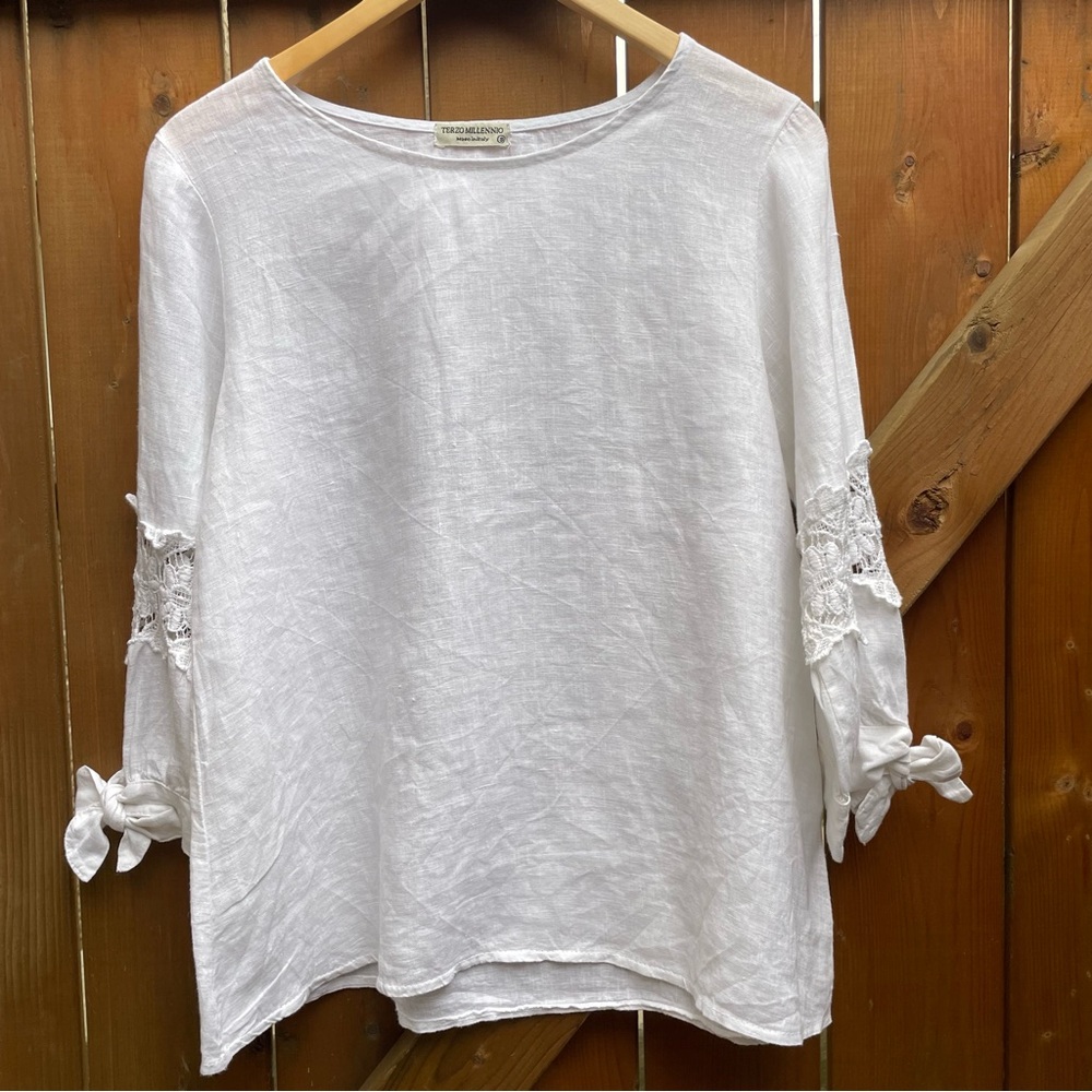 Elegant White Lace Trim Blouse - Picture 4 of 14